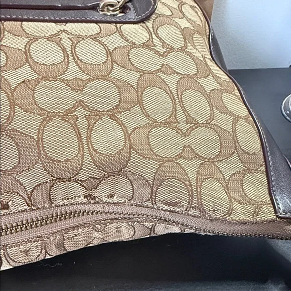 Coach Brown and Tan Hobo Bag - Picture 7 of 9